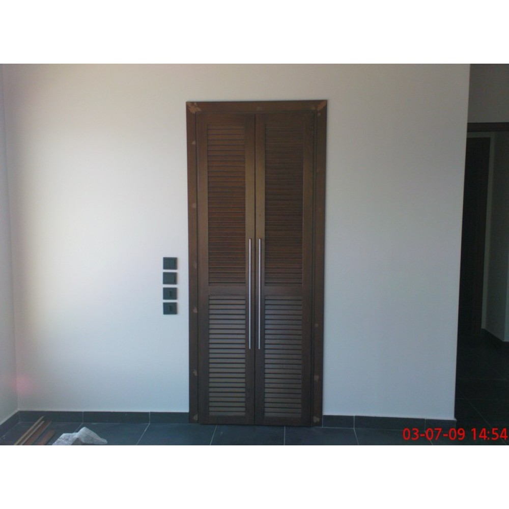 ΠΟΡΤΑ ΒΟΗΘΗΤΙΚΟΥ ΧΩΡΟΥ ΚΟΥΖΙΝΑΣ