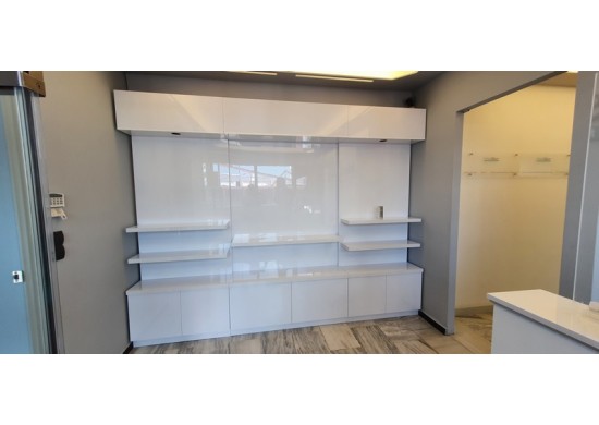 ΕΠΙΠΛΟ ΚΑΤΑΣΤΗΜΑΤΟΣ