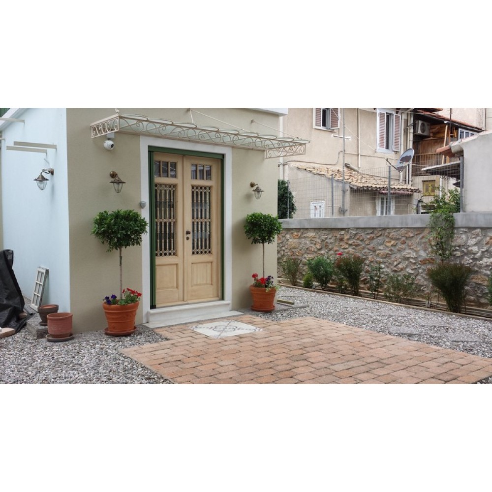 ΕΞΩΤΕΡΙΚΑ ΚΟΥΦΩΜΑΤΑ