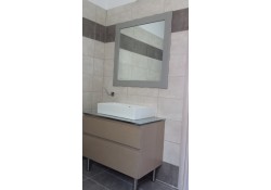 ΕΠΙΠΛΟ ΜΠΑΝΙΟΥ