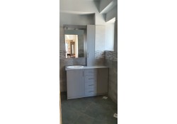 ΕΠΙΠΛΟ ΜΠΑΝΙΟΥ