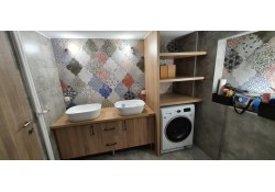 ΕΠΙΠΛΟ ΜΠΑΝΙΟΥ