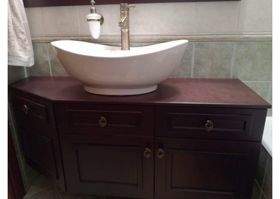 ΕΠΙΠΛΟ ΜΠΑΝΙΟΥ