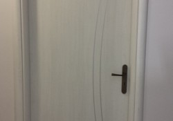 ΜΕΣΟΠΟΡΤΕΣ LAMINATE ΜΕ INOX ΛΕΠΤΟΜΕΡΕΙΕΣ