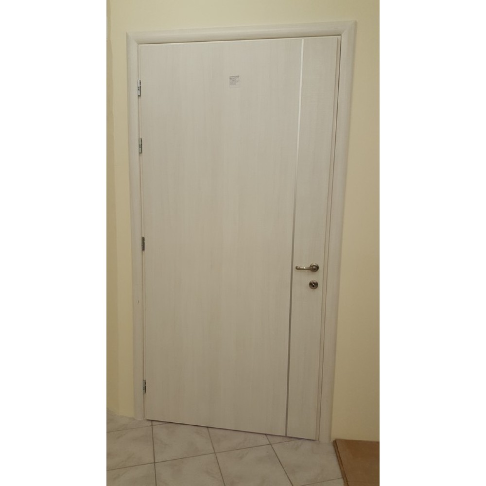 ΜΕΣΟΠΟΡΤΕΣ LAMINATE ΜΕ INOX ΛΕΠΤΟΜΕΡΕΙΕΣ