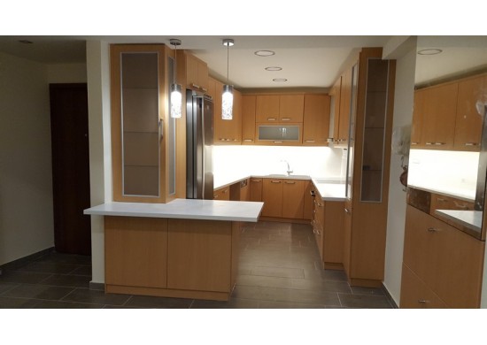 ΚΟΥΖΙΝΑ ΒΑΚΕΛΙΤΗ