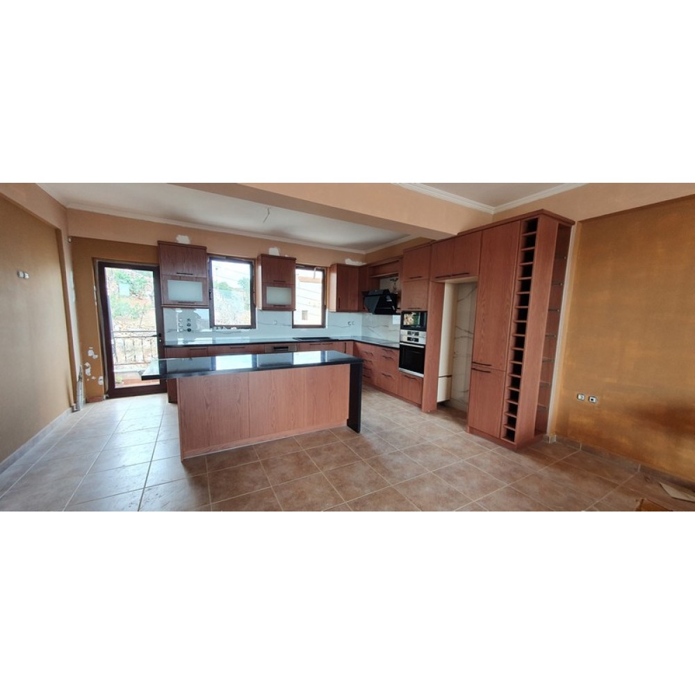 ΚΟΥΖΙΝΑ MDF ΚΑΠΛΑΜΑ ΔΡΥΣ