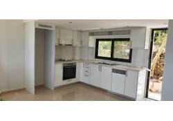 ΚΟΥΖΙΝΑ ΒΑΚΕΛΙΤΗ GLOSS