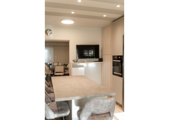 ΚΟΥΖΙΝΑ ΒΑΚΕΛΙΤΗ