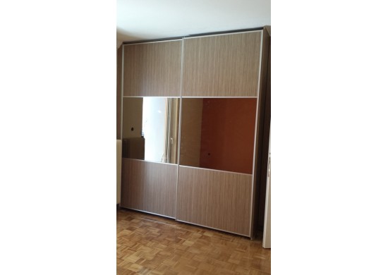 ΝΤΟΥΛΑΠΑ ΣΥΡΟΜΕΝΗ