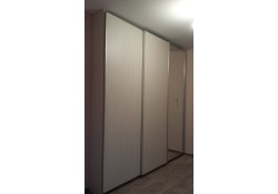 ΝΤΟΥΛΑΠΑ ΣΥΡΟΜΕΝΗ