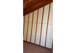 ΝΤΟΥΛΑΠΑ ΑΝΟΙΓΟΜΕΝΗ