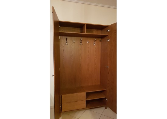 ΝΤΟΥΛΑΠΑ ΚΑΘΡΕΦΤΗΣ