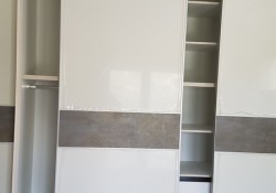 ΝΤΟΥΛΑΠΑ ΣΥΡΟΜΕΝΗ