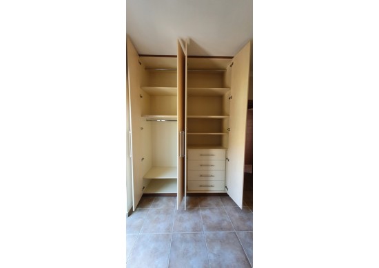 ΝΤΟΥΛΑΠΑ ΑΝΟΙΓΟΜΕΝΗ