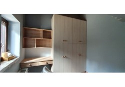 ΝΤΟΥΛΑΠΑ ΓΡΑΦΕΙΟ