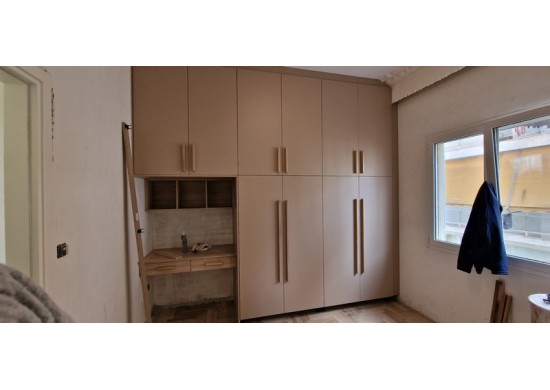 ΝΤΟΥΛΑΠΑ ΓΡΑΦΕΙΟ