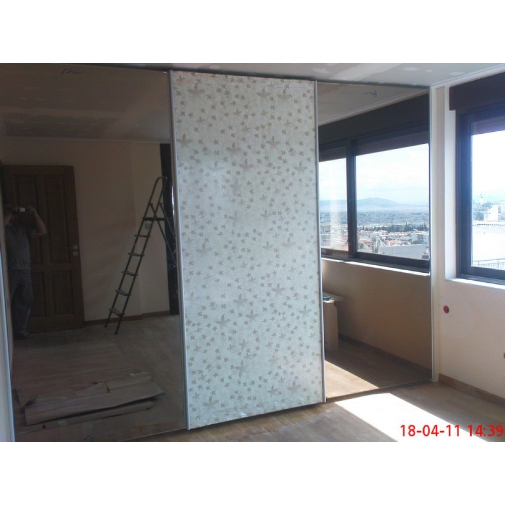 ΝΤΟΥΛΑΠΑ ΣΥΡΟΜΕΝΗ