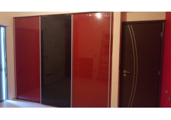 ΝΤΟΥΛΑΠΑ ΣΥΡΟΜΕΝΗ