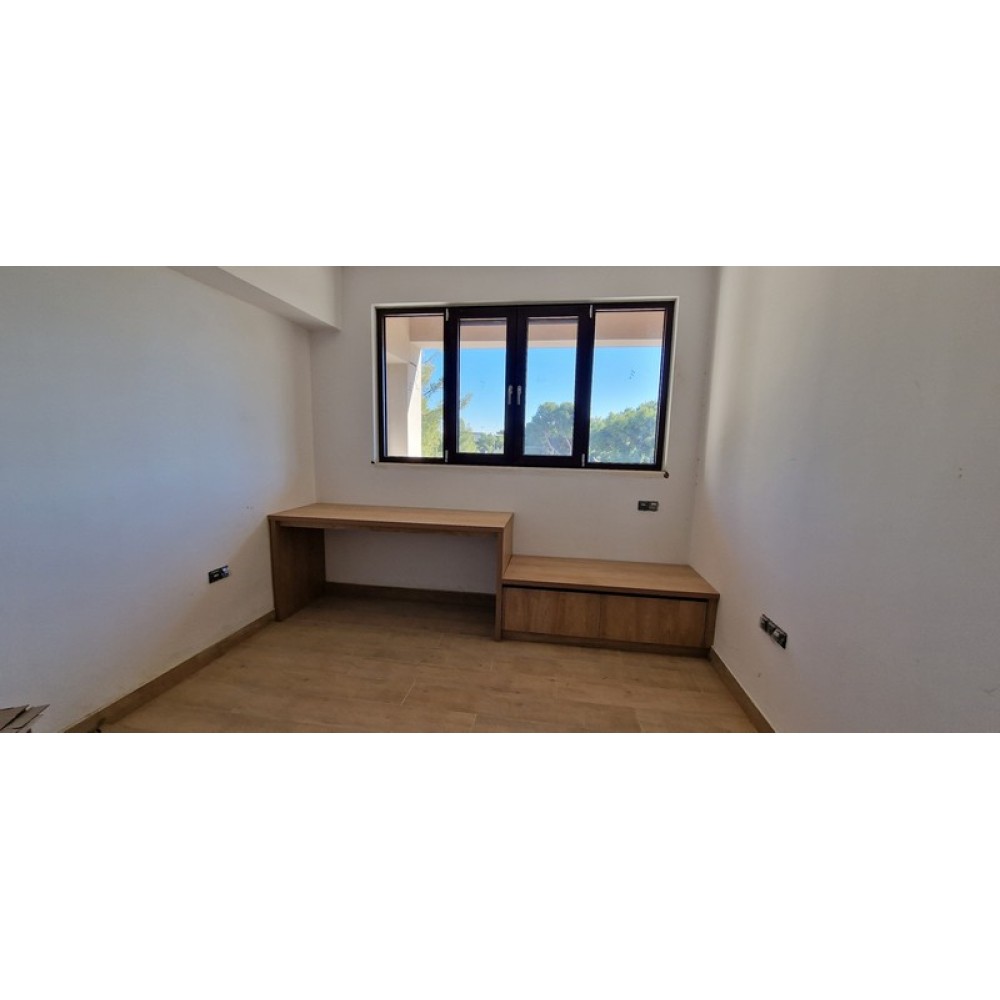 ΓΡΑΦΕΙΟ-ΚΑΝΑΠΕΣ