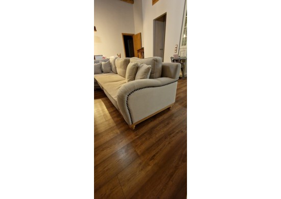 ΚΑΝΑΠΕΣ ΓΩΝΙΑΚΟΣ ΜΕ ΞΥΛΙΝΑ ΠΟΔΙΑ