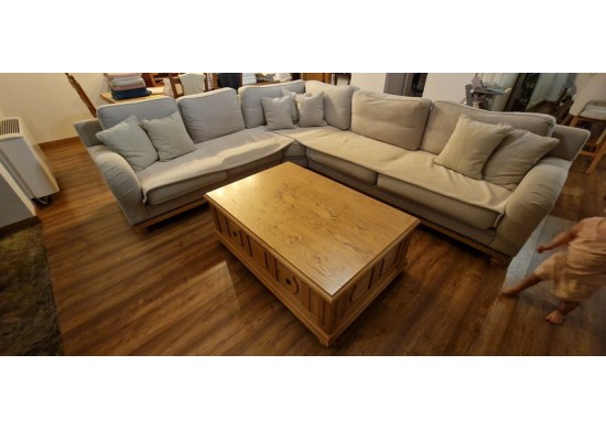 ΚΑΝΑΠΕΣ ΓΩΝΙΑΚΟΣ ΜΕ ΞΥΛΙΝΑ ΠΟΔΙΑ