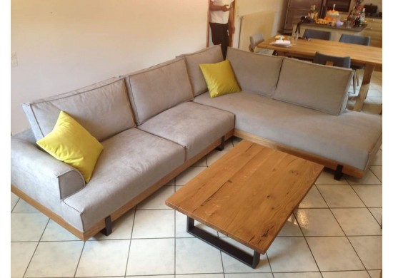 ΚΑΝΑΠΕΣ ΓΩΝΙΑΚΟΣ ΜΕ ΜΕΤΑΛΛΙΚΑ ΠΟΔΙΑ