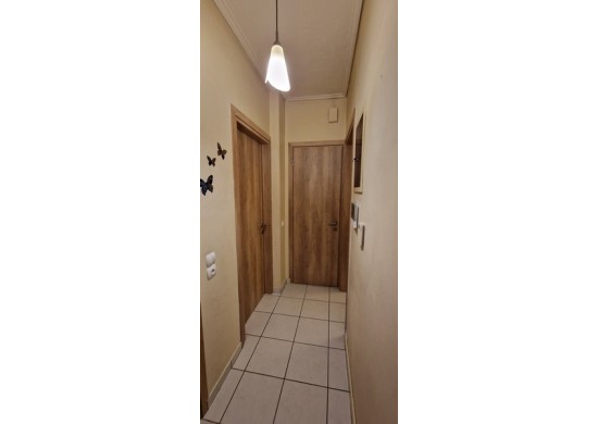 ΜΕΣΟΠΟΡΤΕΣ LAMINATE