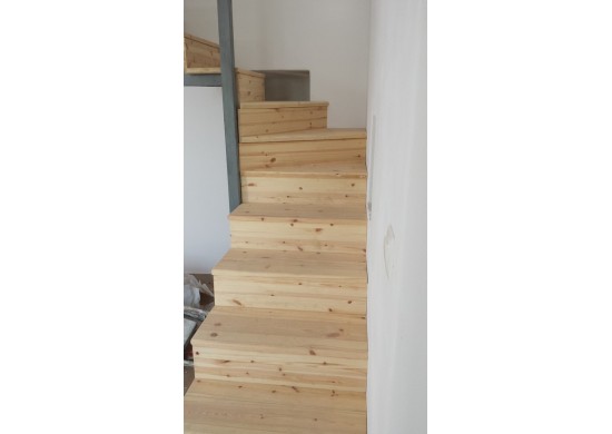 ΕΠΕΝΔΥΣΗ ΜΕΤΑΛΛΙΚΗΣ ΣΚΑΛΑΣ