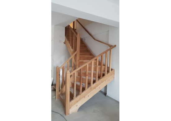 ΣΚΑΛΑ ΓΩΝΙΑΚΗ ΣΚΑΛΙΣΤΗ