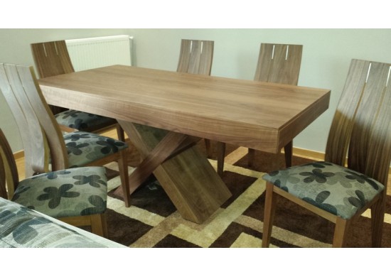 ΤΡΑΠΕΖΑΡΙΑ ΔΡΥΣ ΑΝΟΙΓΟΜΕΝΗ